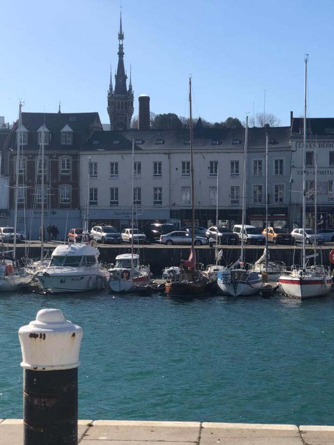 Captain Yoo - Terre Neuvas - Du Capitaine Sur Le Port Apartment Fécamp